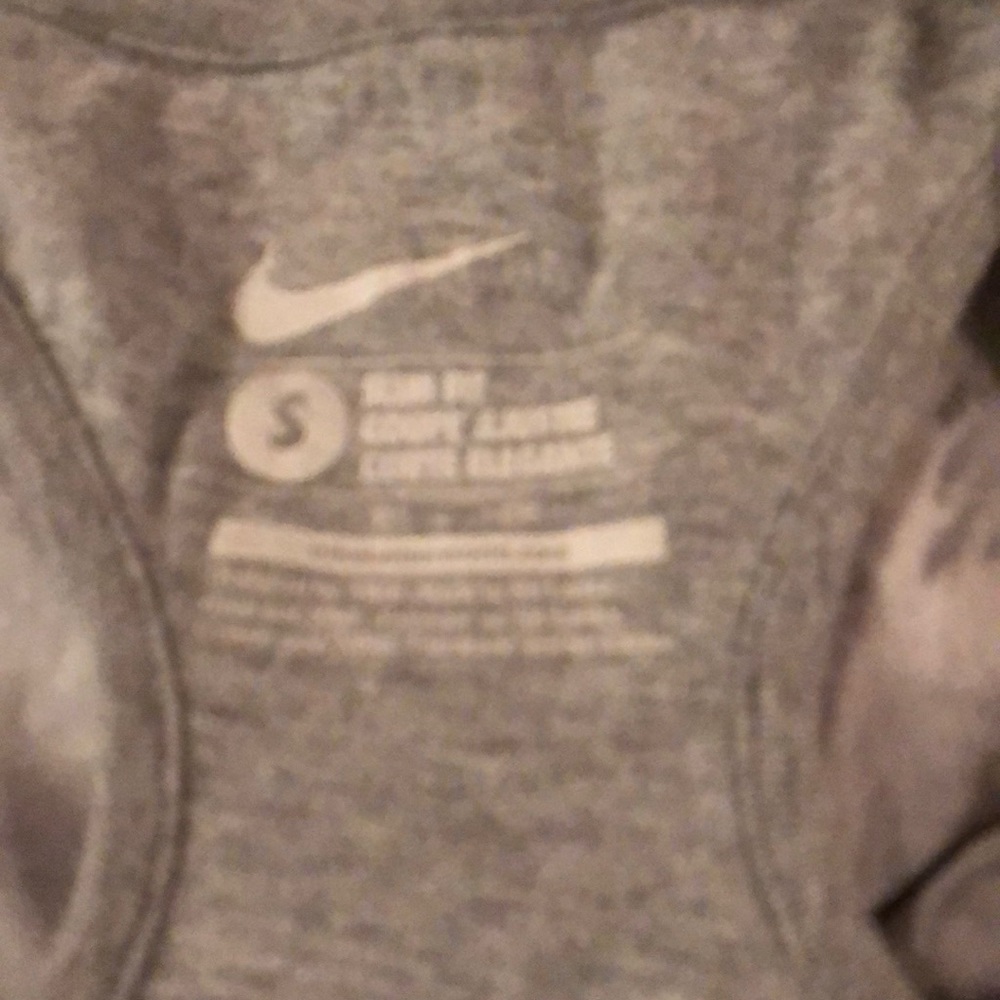 Nike Razorbacks workout tops. - Picture 2 of 4